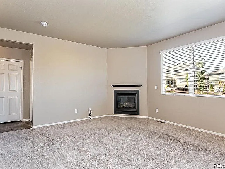 6758 Grainery Rd — Photo 10