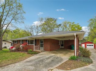 4290 Chestnut Grove Ln, Powder Springs, GA 30106