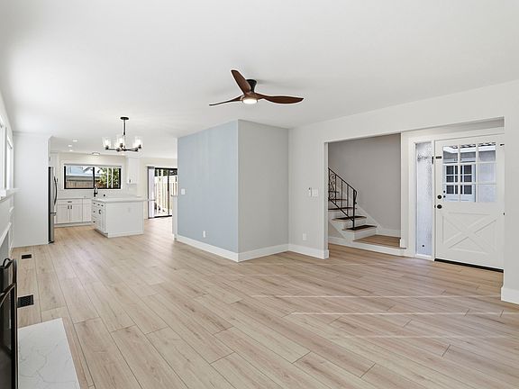 5th image of 1347 Coniston Ct #1347