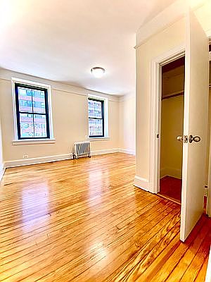 3rd image of 508 E 78th St APT 6B