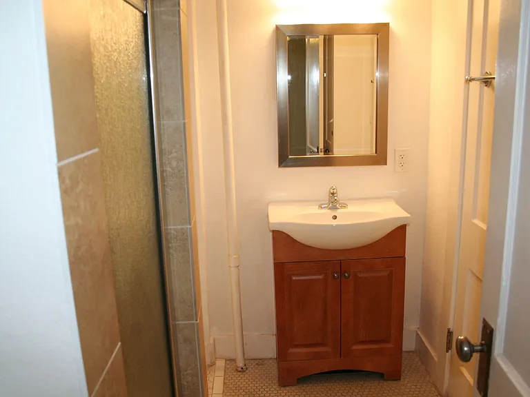 810 E 12th Ave #9 — Photo 6