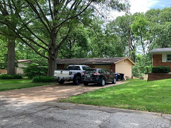 2nd image of 749 Southshire Dr