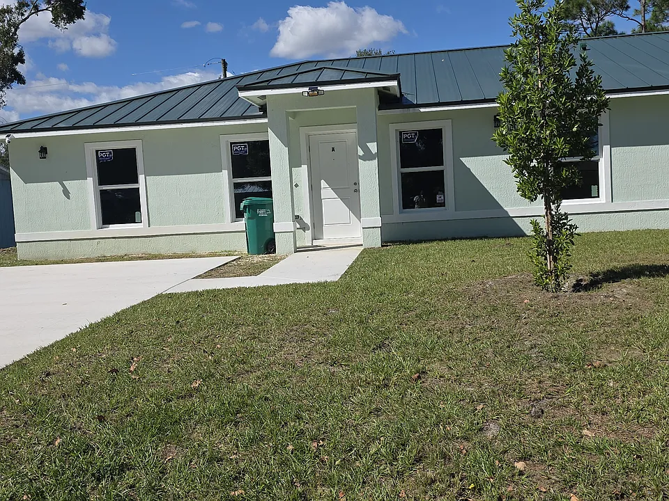 5015 Sanibel Ave #A