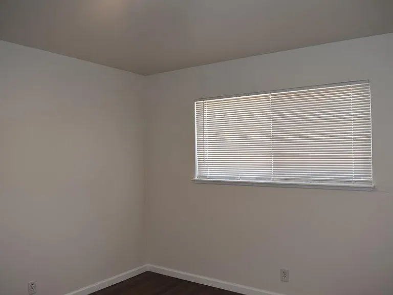 27942 Manon Ave #C — Photo 16