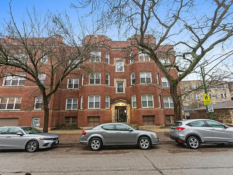 1441 W North Shore Ave #3 — Photo 1