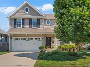 8921 Lawn Ave, Saint Louis, MO 63144