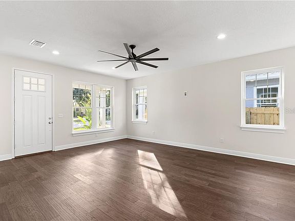 5th image of 2619 34th Ave N