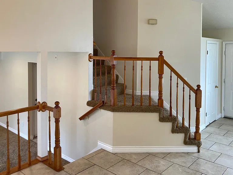 734 W Sweet Meadow Ln — Photo 3