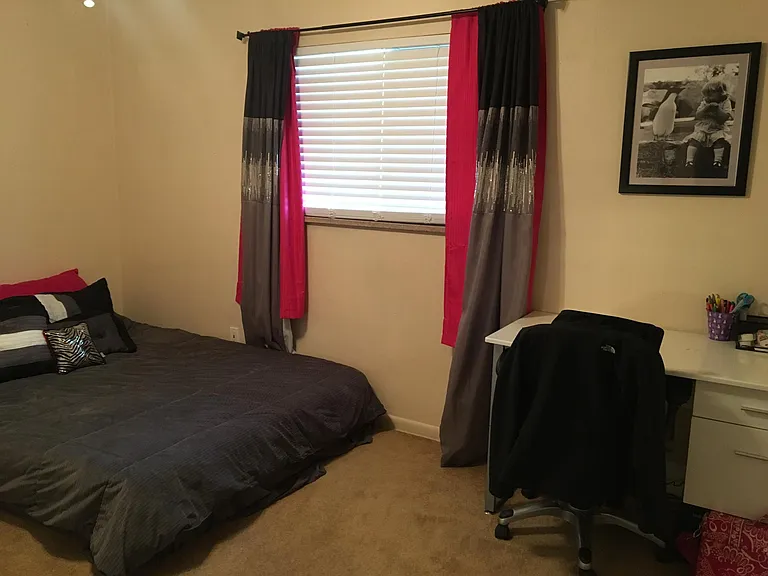 1100 Emigh St #1 — Photo 8