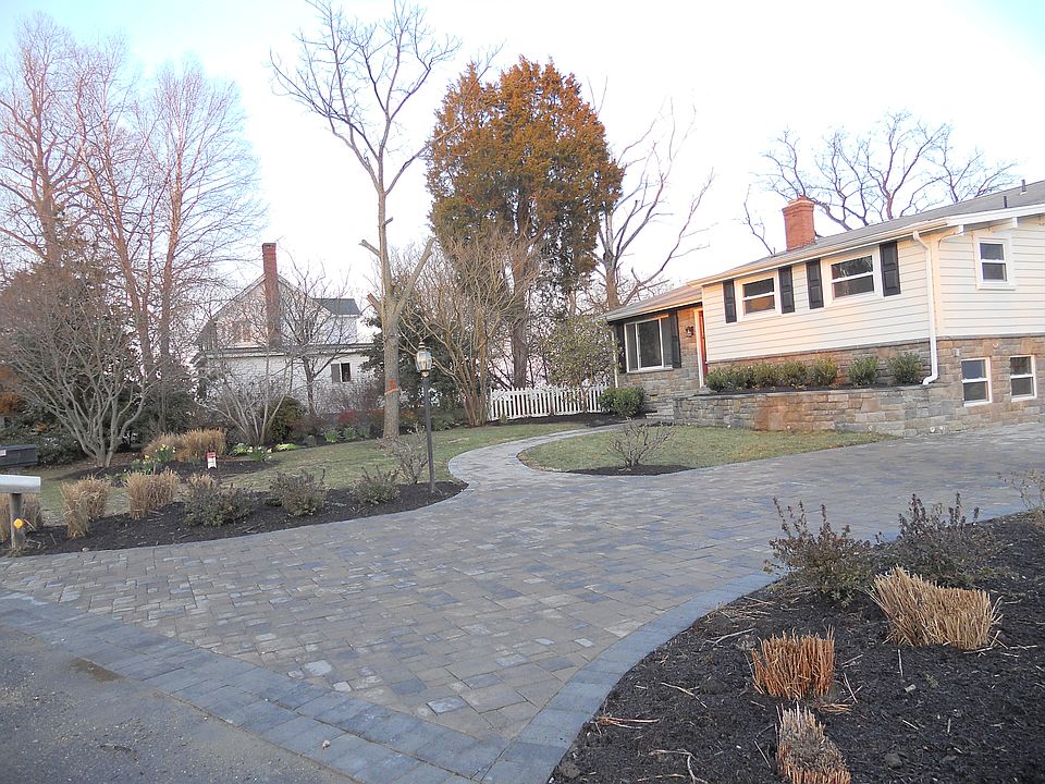 2nd image of 4217 Kings Rd