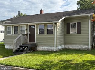 330 Jackson Ave, Penns Grove, NJ 08069