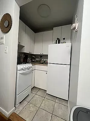 Rented by Living New York | media 13
