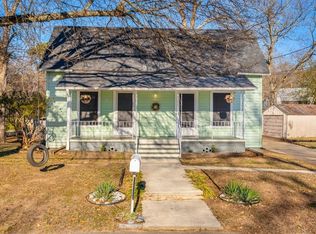411 Blue Ridge St, Easley, SC 29640