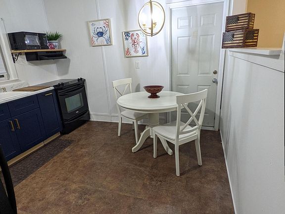 5th image of 1258 Holliday Dr #B