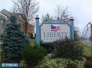 113 Manchester Ct, Harleysville, PA 19438