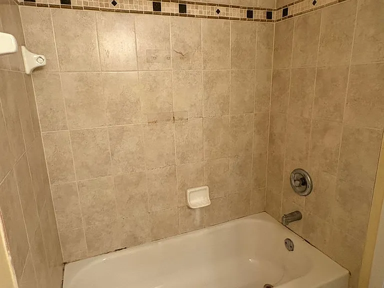 2905 Winkler Ave #719 — Photo 11