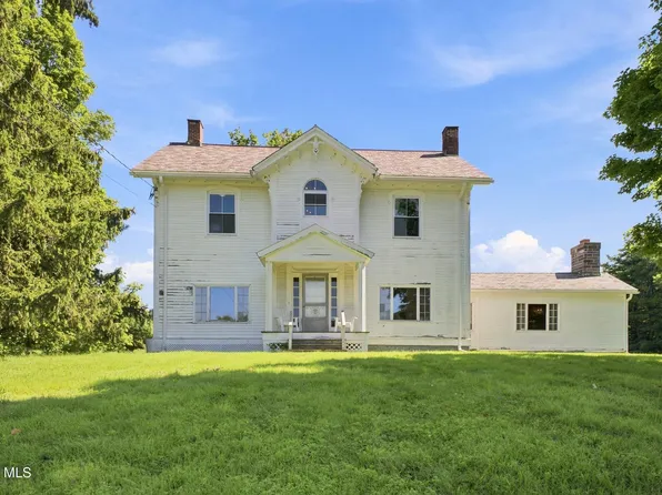 1352 County Rte 24, Granville, NY 12832