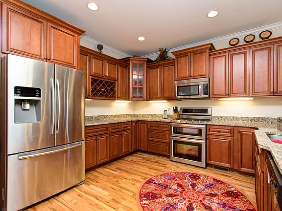 4th image of 4787 Forest Oaks Dr