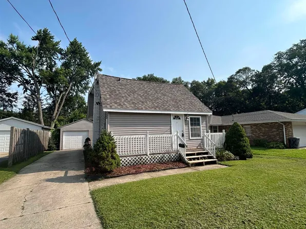 314 Clifford Ave, Loves Park, IL 61111