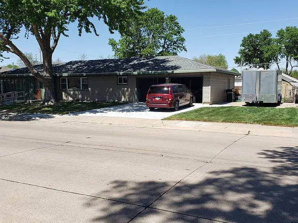 1920 W 11th St, Grand Island, NE 68803