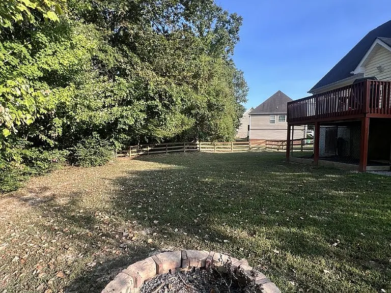 7475 British Rd — Photo 25