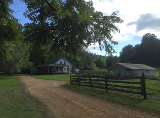 Barnetts Creek Rd, Columbia, KY 42728