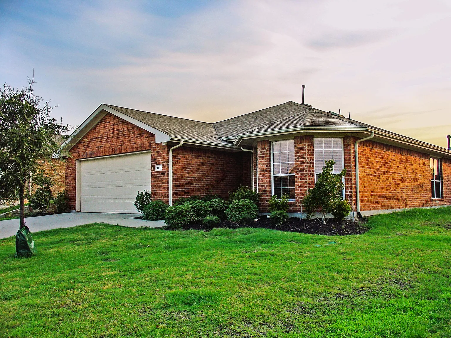3 bed, 1651 sqft, $2,195 — Photo 1
