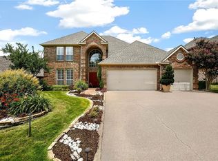2112 Longfellow Ln, Flower Mound, TX 75028