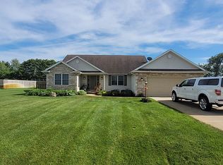 69390 Sundance Dr, Edwardsburg, MI 49112