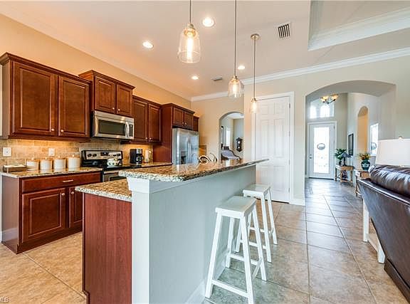4th image of 10568 Carena Cir