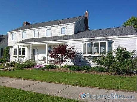 2nd image of 104 N Rumson Ave