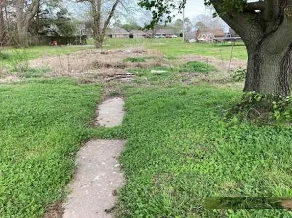 512 S Main St, Ridgely, TN 38080