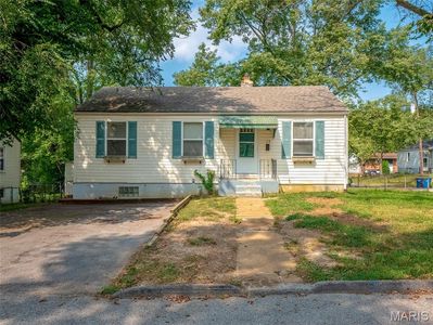 13 Jonell Ct, Saint Louis, MO, 63114