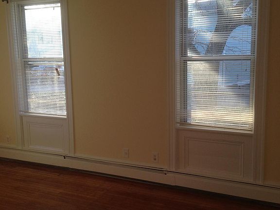 4th image of 52 Washington St APT 1