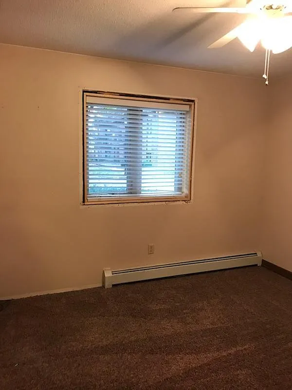 2 bed, 768 sqft, $1,000 — Photo 1