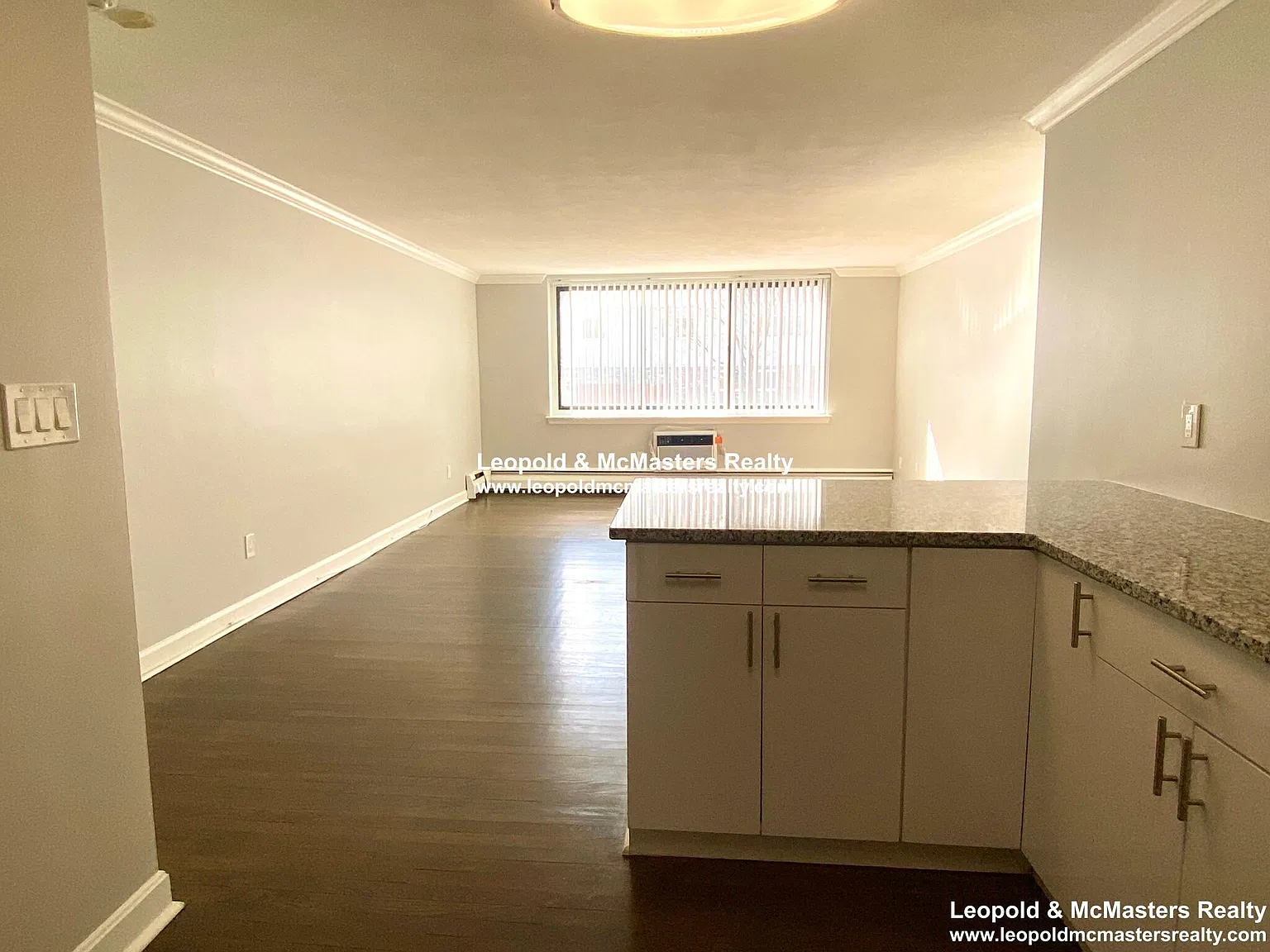 519 Washington St — Photo 3