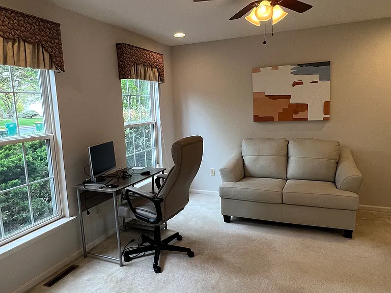 2386 Dubonnet Dr — Photo 18