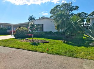 941 Cumberland Dr #160, Naples, FL 34110