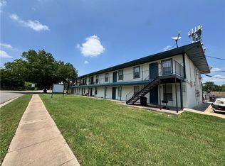 925 N 26th St, Waco, TX 76707