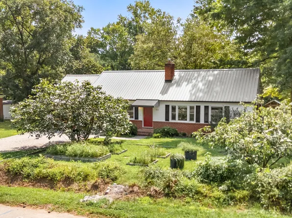 2113 Henslowe Dr, Raleigh, NC 27603