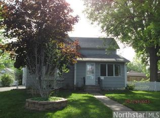 216 5th Ave NE, Osseo, MN 55369