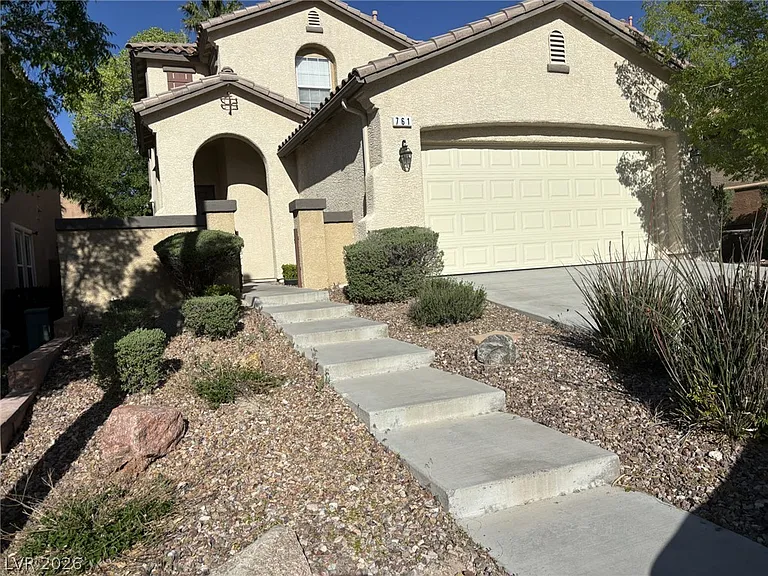 761 Anacapri St — Photo 2