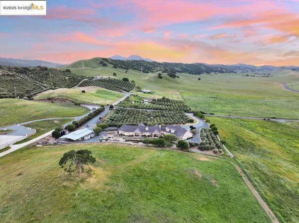 9050 Deer Valley Rd, Brentwood, CA 94513