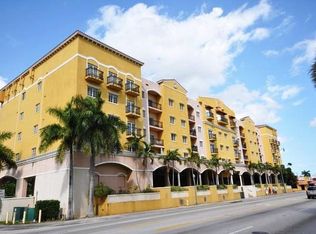 5271 SW 8th St APT 216, Miami, FL 33134
