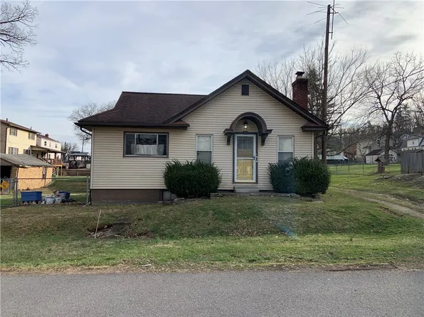 113 3rd St, Houston, PA 15342