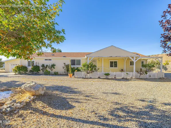29520 Piani Rd, Juniper Hills, CA 93553