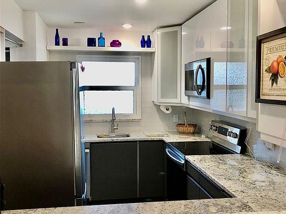 4th image of 102 Capri Isles Blvd APT 106