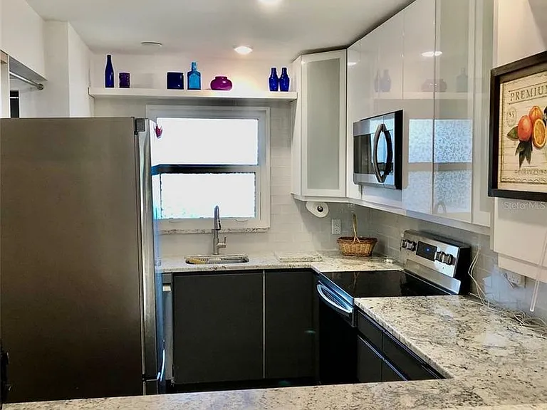 102 Capri Isles Blvd #106 — Photo 4