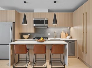 225 W 28th St APT 5F, New York, NY 10001
