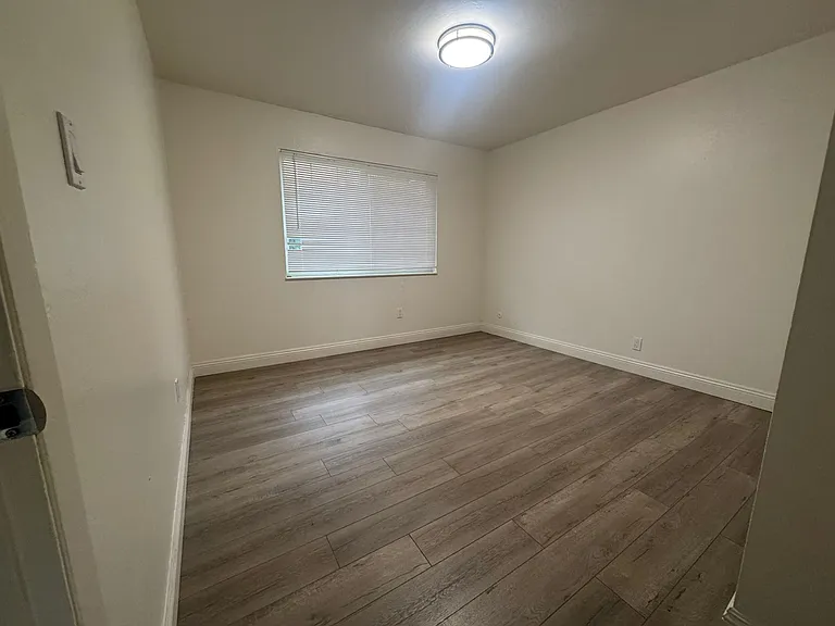 25538 Del Mar Ave #13 — Photo 14